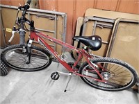 Schwinn Traverse 7 speed shaped tubing  bike