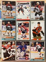 BINDER OF HOCKEY CARDS INCL FLYERS