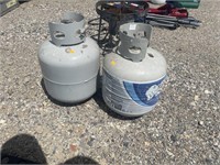 2 propane tanks