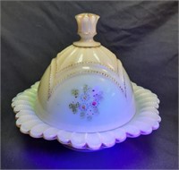 NW Beaded Circle Custard Covered Butter Dish