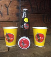 Coca Cola yoyo, 2 x cups & Coca Cola bottle