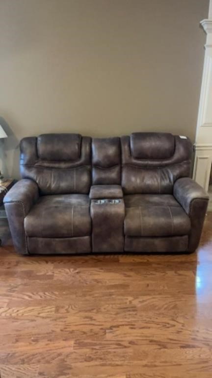 Electric Double Reclining Loveseat