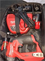 Milwaukee M12 3/8" Installation Drill Driver Kit