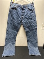 Levi’s size 38–34