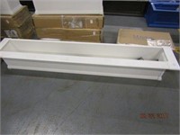 6 FT PLASTIC WINDOW BOX IN WHITE