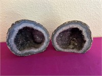 Geodes with Crystals