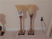 (2) Lamps w/tan globes