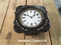 Battery Operated Wall Clock in Vintage Case