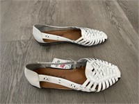 Vintage White Woven Sandals
