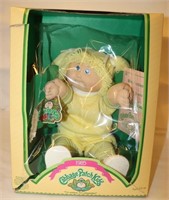 1985 Essa Corene Cabbage Patch Doll, Original Box