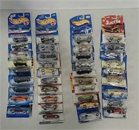 Approx 38 Hotwheels toy cars