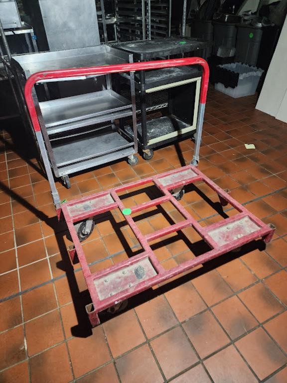 ROLLING METAL HAND TRUCK