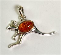 Sterling Silver Kangaroo Amber Pendant 8 Grams