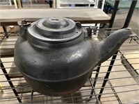Cast iron kettle number 7