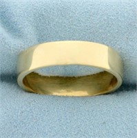 Mens Wedding Band Ring in 14K Yellow Gold