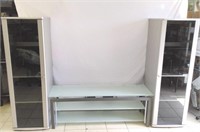 TV STAND FROSTED GLASS SHELVES & SIDECABINETS