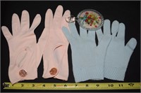 (2) Vtg Pairs Ladies Gloves w/ Travel Mirror