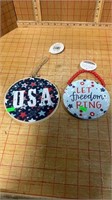 Patriotic wall hangers