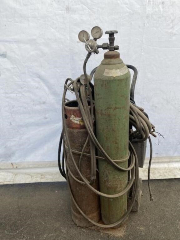 Oxygen and Acetylene Torch with Cart