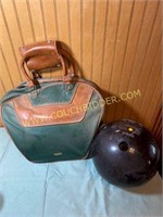 Columbia bowling ball and bag