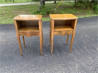 Oak Nightstands/End Tables With Drawer