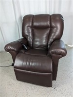 UltraComfort America Recliner Chair w/ Remote