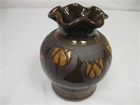 Waletzko 86 7" Vase