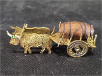 VTG Enameled Golden Bulls & Wagon Miniature