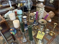 ASSORTED CANDLES, CANDLEHOLDERS, LAMPS, ETC