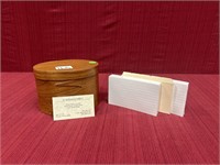 Shaker Style Banded Box and Lid with Note Cards,