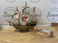 Santa Maria 1492 model ship & ship in a bottle