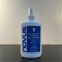 NOVUS PLASTIC CLEAN & SHINE SPRAY BOTTLE NEW