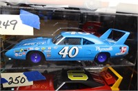 Die Cast Car #40 Plymouth