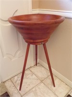 4ft Wooden bowl planter