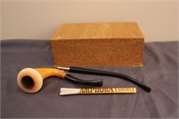 Pipe in box with extra stem and cleaners