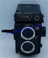 Yashica Mat-124 Camera