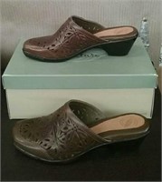 Nurture Women's Slip On Shoes, Size 7M, Brown
