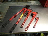 Pipe Wrenches & Bolt Cutter