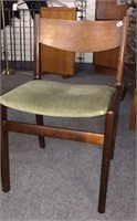 MID CENTURY DINING CHAIRS, FABRIC SEAT (4X)