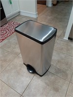 Simplehuman Trash Can