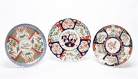 Chinese Imari Porcelain Chargers, Group of 3