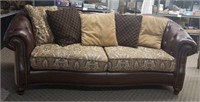 Leather Sofa w/5 Matching Pillows