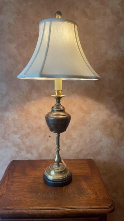 Visual comfort designer lamp
