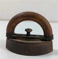 Vintage Cast iron Iron With Wooden Handle