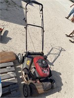 BlackMax Push Mower