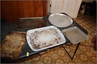 Pizza pan, sheet pan, baking pan