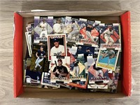 Assorted Baseball Cards w/ Rookies