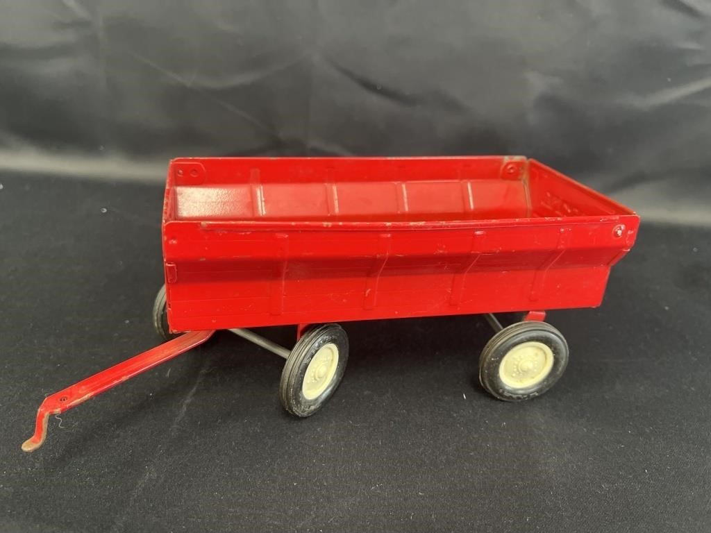 Terry Werner Toy Tractor Collection-ONLINE AUCTION