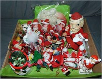 Box of Miscellaneous 1950/60 Christmas Decorations