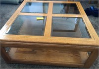 R - COFFEE TABLE W/ INSET GLASS PANES (L72)